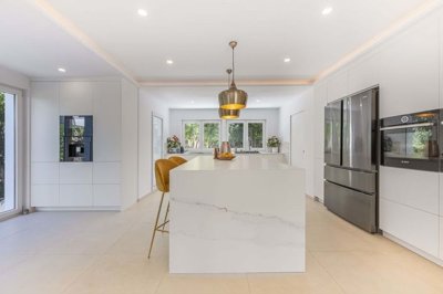 1447-645333-78d1f4f8b6655591b02d22fabb36a692d