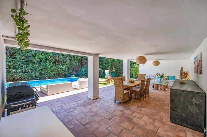 Image No.44-5 Bed Villa for sale