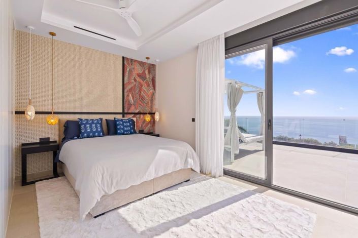 Image No.18-4 Bed Villa for sale