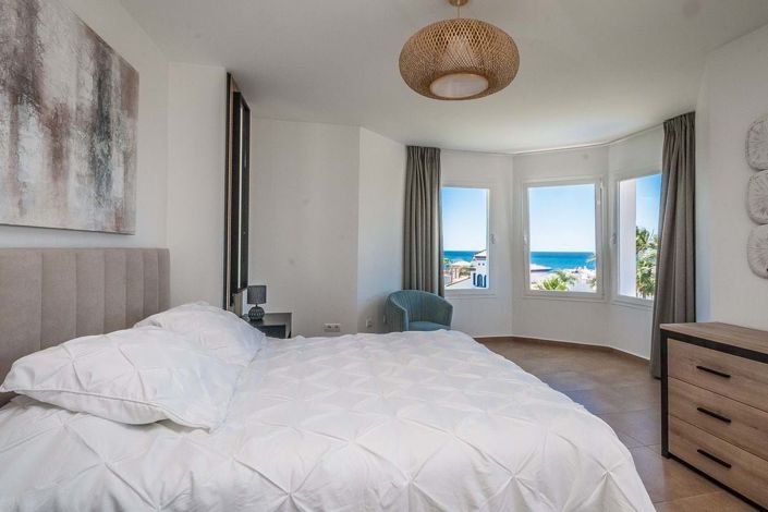 Image No.29-6 Bed Villa for sale