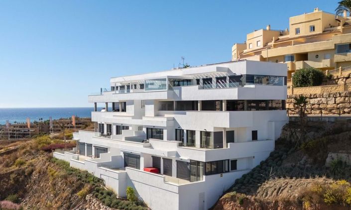 Image No.34-4 Bed Apartment for sale