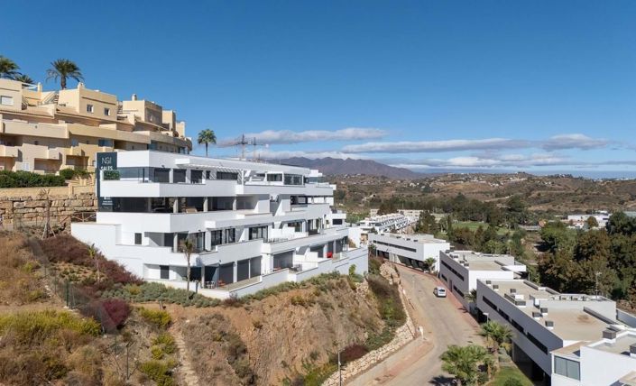 Image No.37-4 Bed Apartment for sale