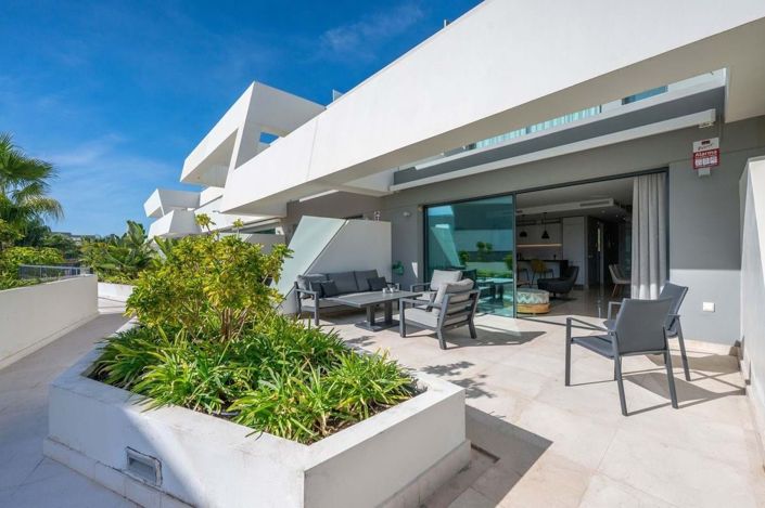 Image No.30-4 Bed Townhouse for sale