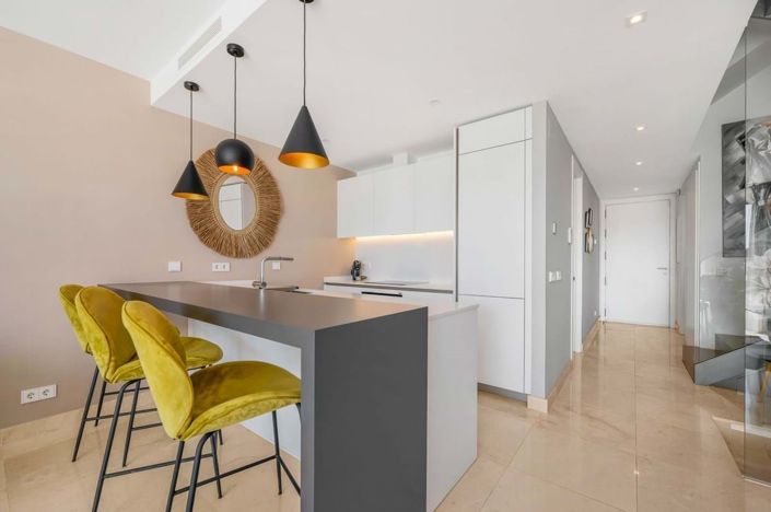 Image No.37-4 Bed Townhouse for sale