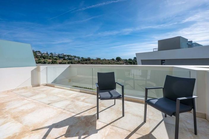 Image No.8-4 Bed Townhouse for sale