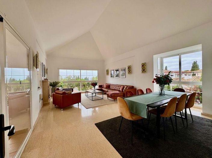 Image No.30-6 Bed Villa for sale