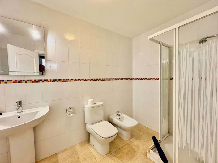 Image No.43-6 Bed Villa for sale