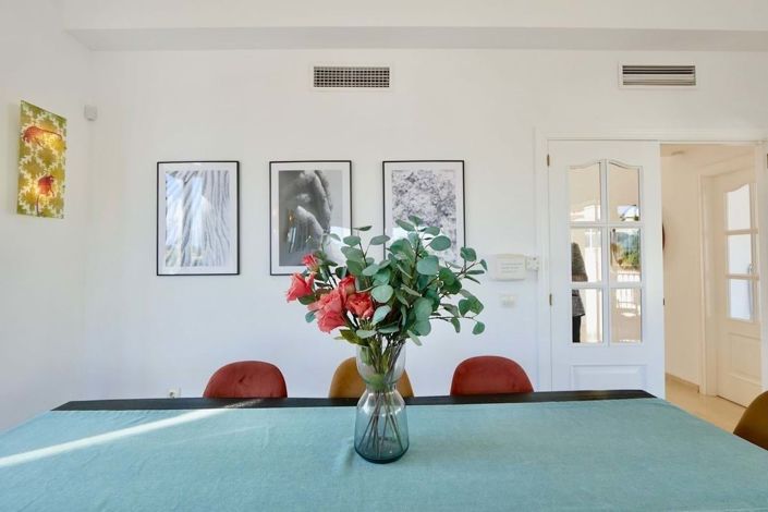 Image No.53-6 Bed Villa for sale