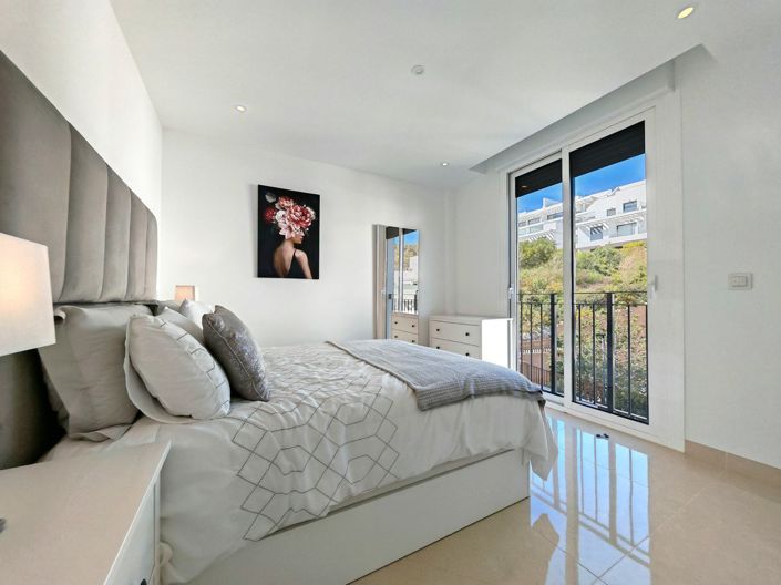 Image No.15-4 Bed Penthouse for sale