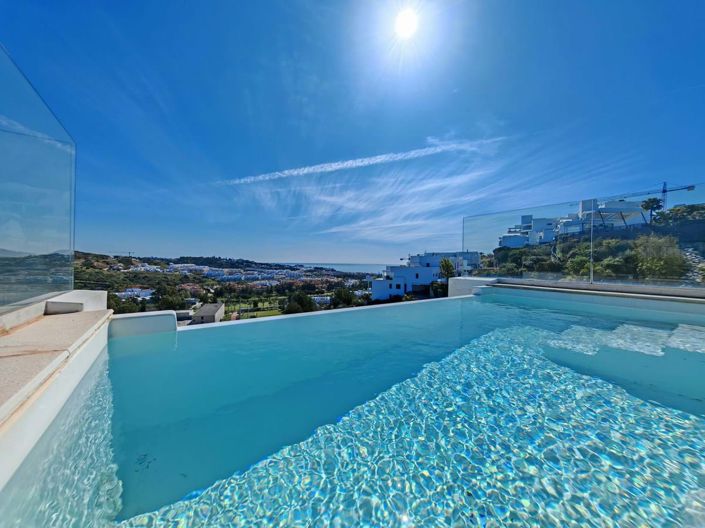 Image No.24-4 Bed Penthouse for sale