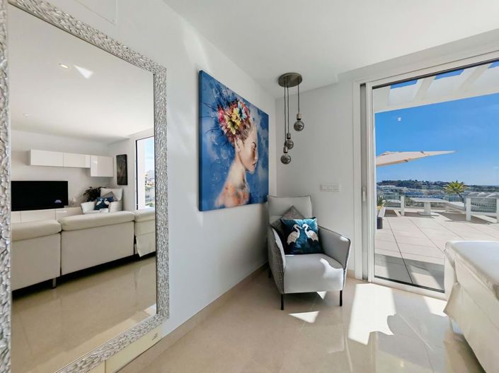 Image No.5-4 Bed Penthouse for sale