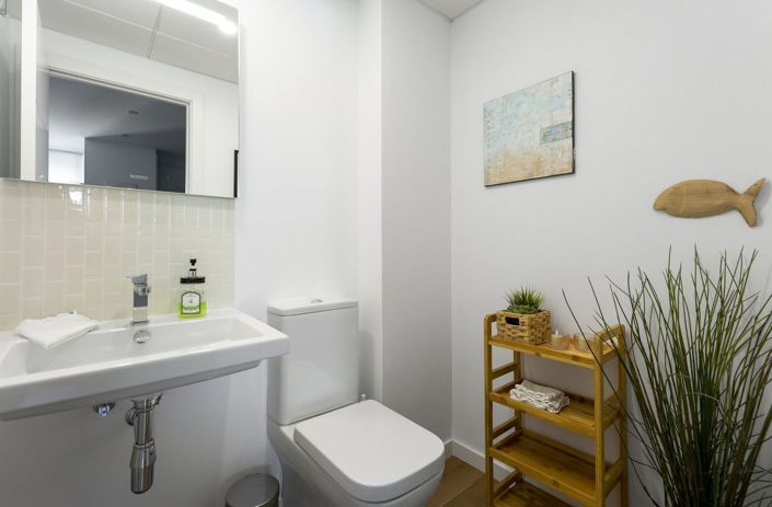 Image No.13-3 Bed Semi-Detached for sale