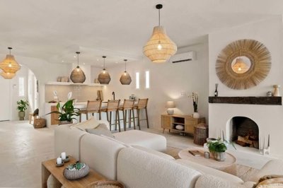 1447-644554-78d1f4f8b6655591b02d22fabb36a692d