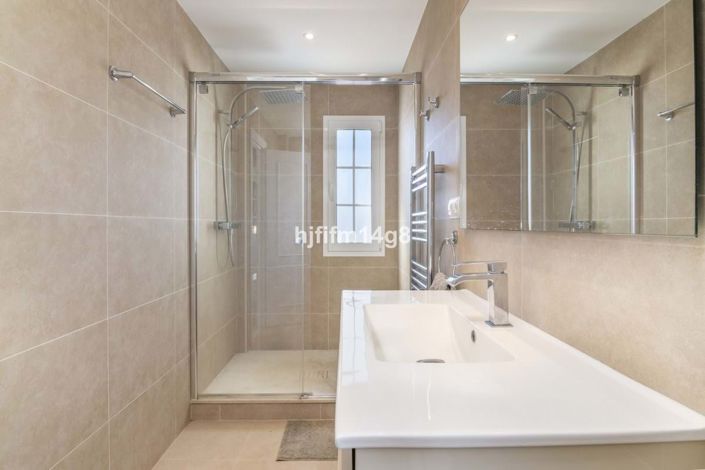 Image No.14-4 Bed Penthouse for sale