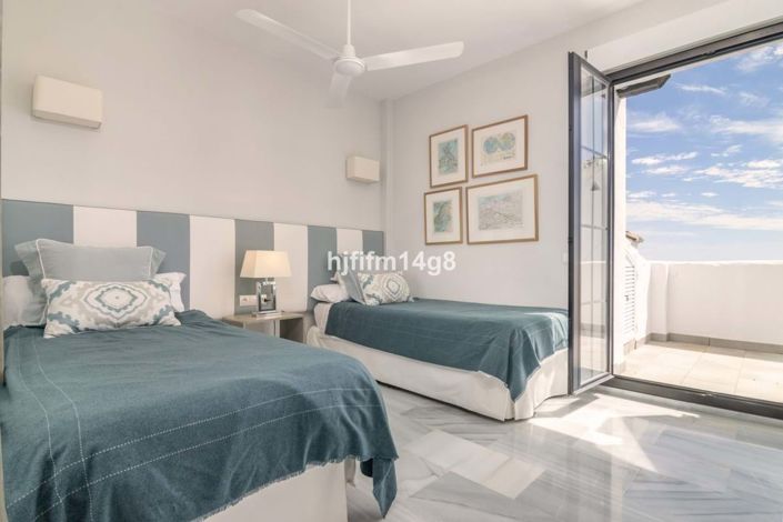 Image No.21-4 Bed Penthouse for sale