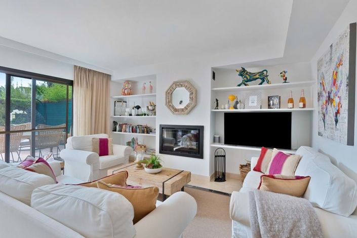 Image No.10-4 Bed Townhouse for sale