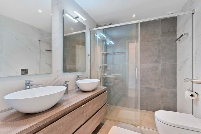 Image No.22-4 Bed Townhouse for sale