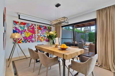 1447-647678-78d1f4f8b6655591b02d22fabb36a692d