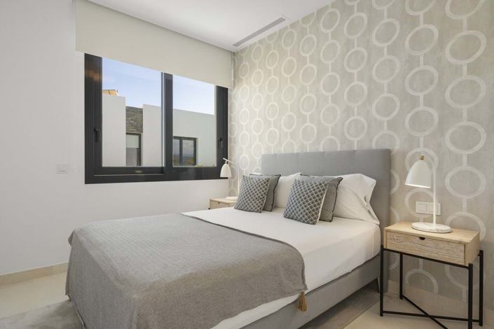 Image No.16-5 Bed Semi-Detached for sale