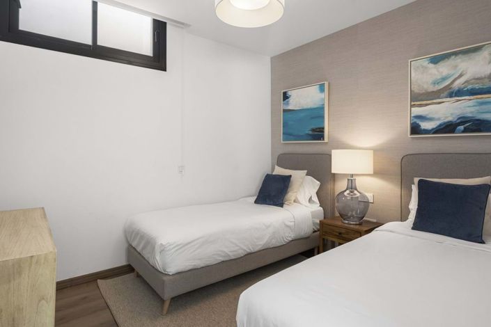 Image No.18-5 Bed Semi-Detached for sale