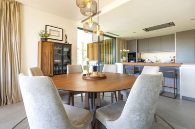 1447-610763-78d1f4f8b6655591b02d22fabb36a692d