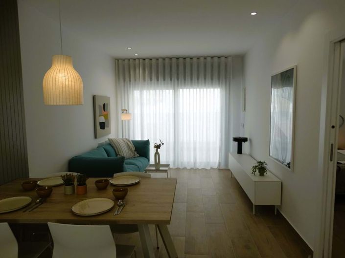 Image No.7-3 Bed Apartment for sale