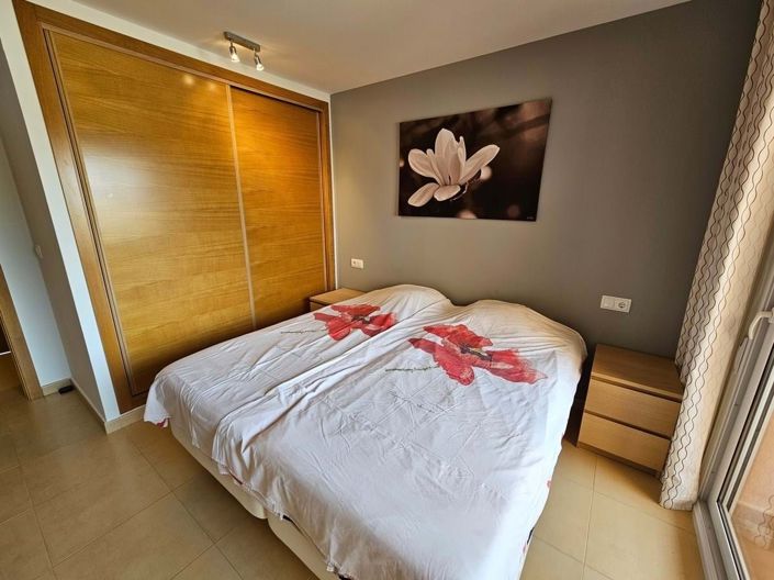 Image No.10-2 Bed Apartment for sale