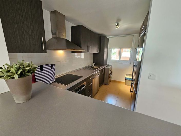 Image No.7-2 Bed Apartment for sale