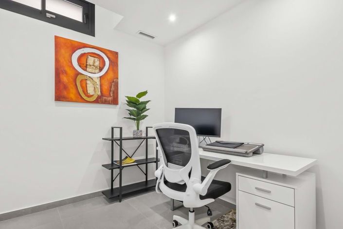 Image No.11-3 Bed Villa for sale