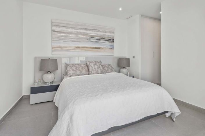 Image No.12-3 Bed Villa for sale