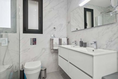 1447-642065-78d1f4f8b6655591b02d22fabb36a692d