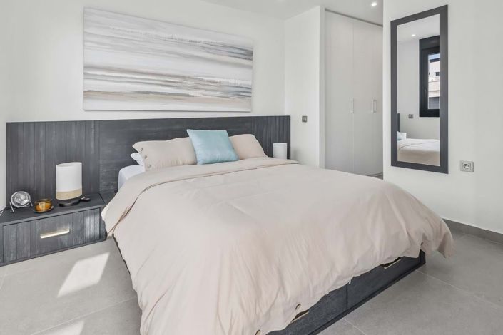 Image No.17-3 Bed Villa for sale