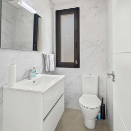 1447-642065-78d1f4f8b6655591b02d22fabb36a692d