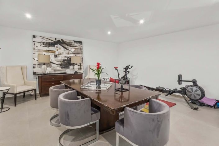 Image No.8-3 Bed Villa for sale