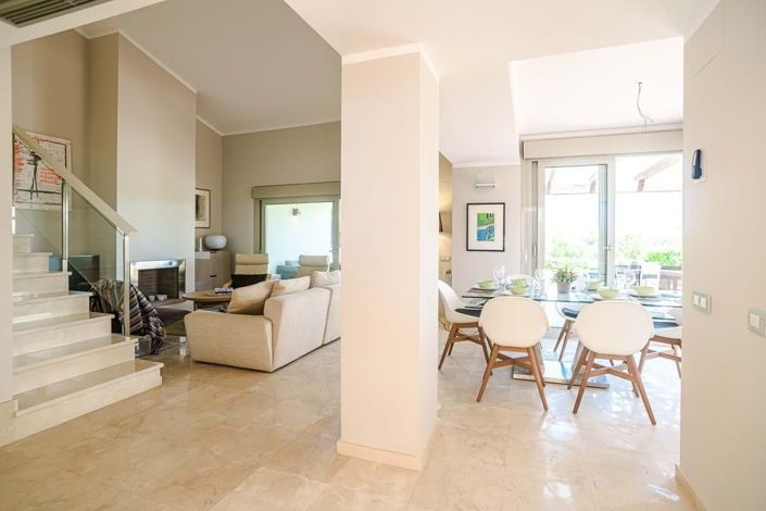 Image No.5-3 Bed Villa for sale