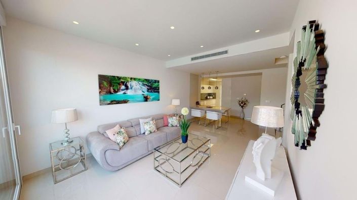 Image No.5-4 Bed Villa for sale