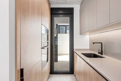 1447-657426-78d1f4f8b6655591b02d22fabb36a692d