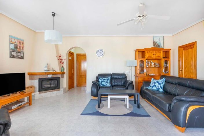 Image No.12-Villa de 5 chambres à vendre à Orihuela Costa