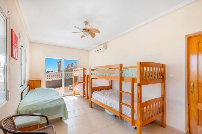 Image No.28-Villa de 5 chambres à vendre à Orihuela Costa