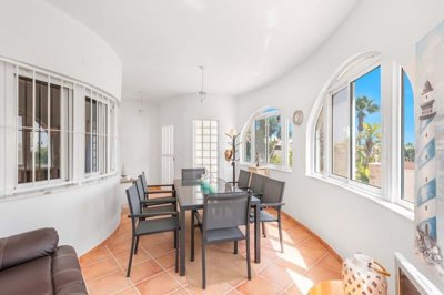 1447-657430-78d1f4f8b6655591b02d22fabb36a692d