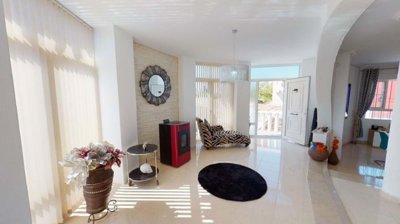 1447-657431-78d1f4f8b6655591b02d22fabb36a692d