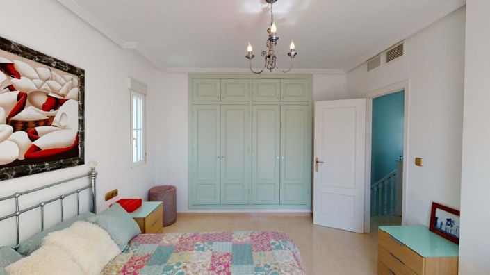 Image No.20-Villa de 5 chambres à vendre à Orihuela Costa