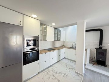 1447-657433-78d1f4f8b6655591b02d22fabb36a692d