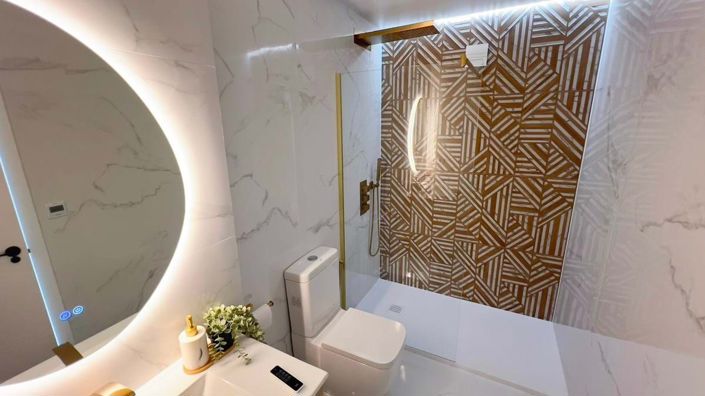 Image No.30-1 Bed Townhouse for sale