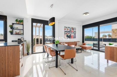 1447-657526-78d1f4f8b6655591b02d22fabb36a692d