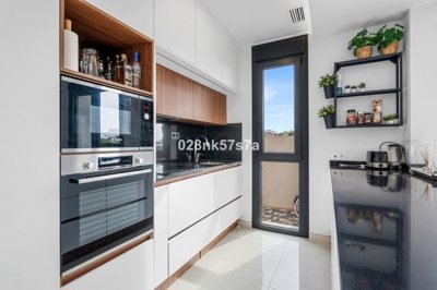 1447-657526-78d1f4f8b6655591b02d22fabb36a692d