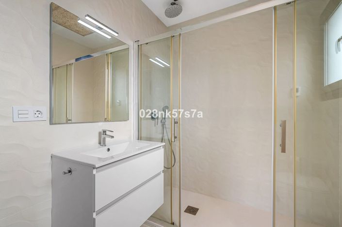 Image No.22-4 Bed Villa for sale