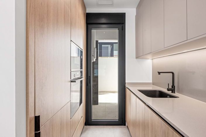 Image No.5-3 Bed Villa for sale