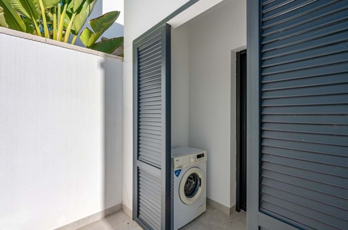 Image No.6-3 Bed Villa for sale