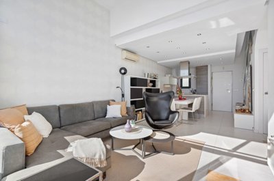 1447-657528-78d1f4f8b6655591b02d22fabb36a692d